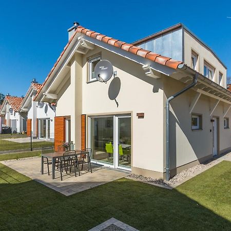 Ferienhaus Fuer Die Ganze Familie - Kamin-Sauna-See Krakow am See Esterno foto
