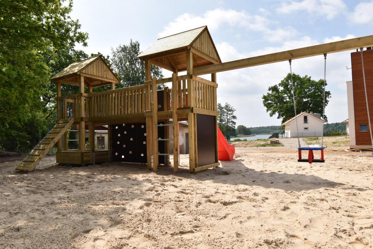 Ferienhaus Fuer Die Ganze Familie - Kamin-Sauna-See Krakow am See Esterno foto