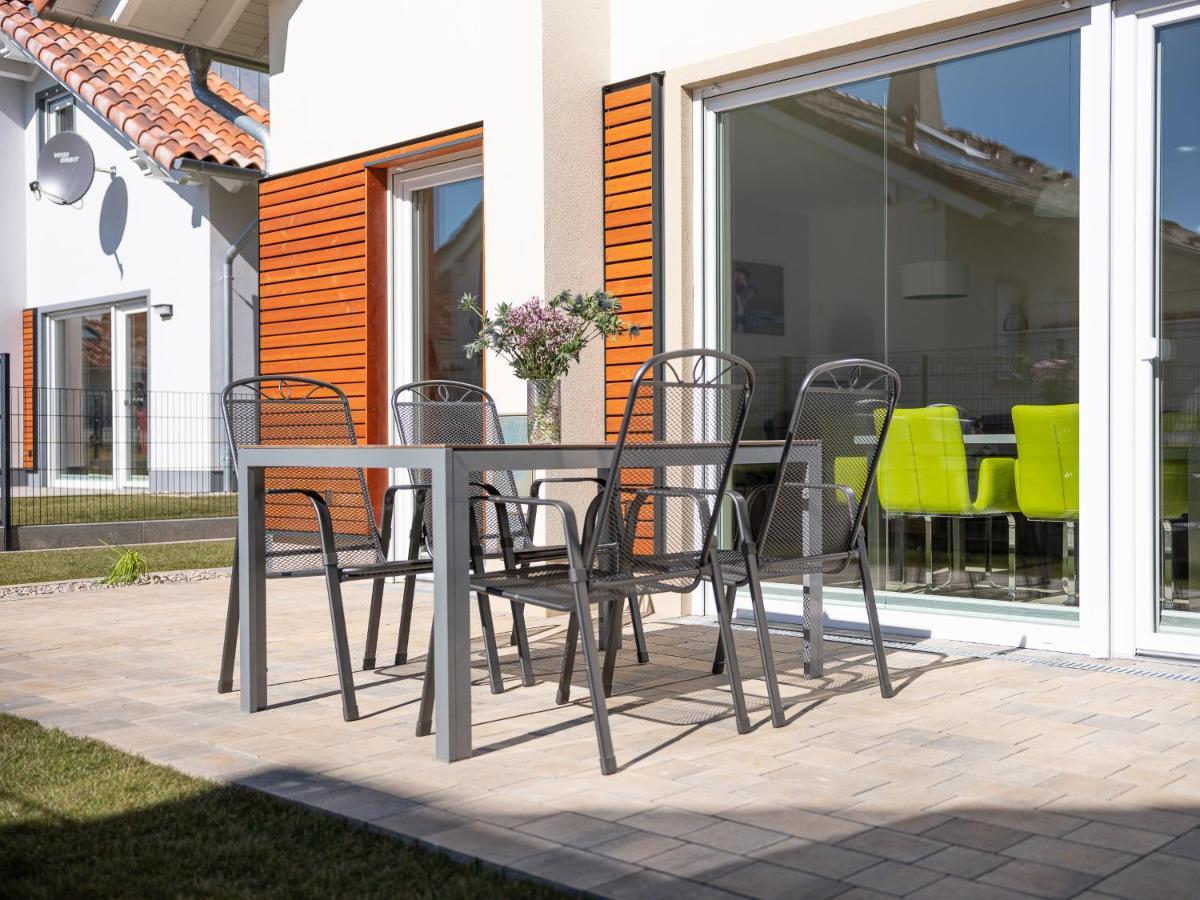 Ferienhaus Fuer Die Ganze Familie - Kamin-Sauna-See Krakow am See Esterno foto